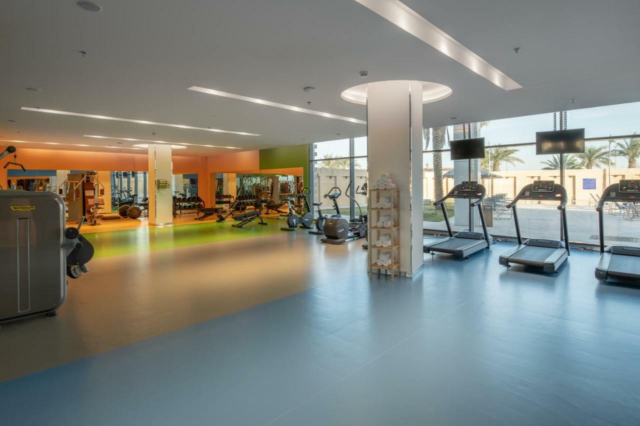 Radisson Hotel & Apartments Dammam Industrial City ภายนอก รูปภาพ